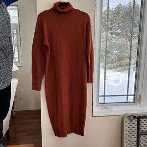 Burnt Orange Long Sleeve Sweater Dress (size small but very big)
